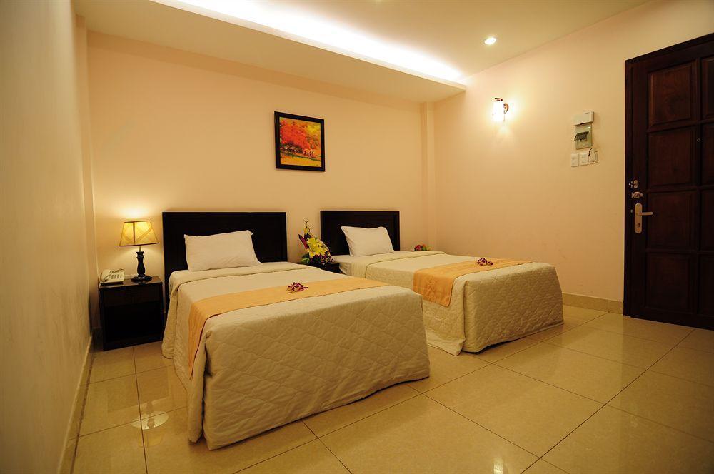 Phuoc Loc Tho 1 Hotel Ho Chi Minh City Exterior photo